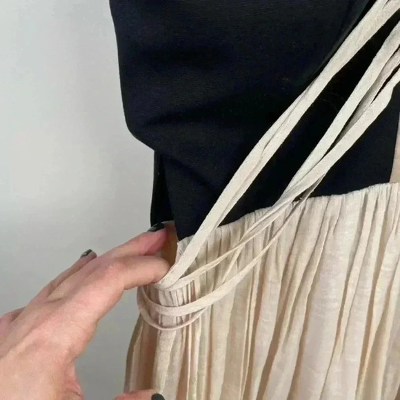 Bless'ed Are The Meek Black And Cream Status Quo Cutout Mini Dress - Picture 6 of 10